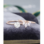 Load image into Gallery viewer, 0.70CT ROUND CUT MOISSANITE ENGAGEMENT RING SET WITH MARQUISE SHAPE MATCHING BAND