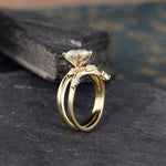 Load image into Gallery viewer, 1.00CT PEAR CUT SOLITAIRE YELLOW GOLD MOISSANITE ENGAGEMENT RING BRIDAL SET
