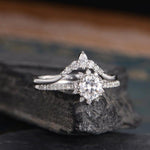 Load image into Gallery viewer, 1.00CT ROUND CUT HALO SET HALF ETERNITY ARROW WEDDING BAND MOISSANITE ENGAGEMENT RING