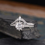 Load image into Gallery viewer, 1.00CT ROUND CUT HALO SET HALF ETERNITY ARROW WEDDING BAND MOISSANITE ENGAGEMENT RING
