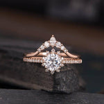 Load image into Gallery viewer, 1.00CT ROUND CUT HALO SET HALF ETERNITY ARROW WEDDING BAND MOISSANITE ENGAGEMENT RING