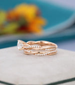 Load image into Gallery viewer, 1.00CT ROUND CUT ROSE GOLD HALF ETERNITY TWISTED WEDDING MOISSANITE ENGAGEMENT RING SET
