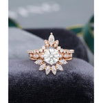 Load image into Gallery viewer, 1.00CT ROUND CUT VINTAGE CURVED BRIDAL ANNIVERSARY MOISSANITE ENGAGEMENT RING SET