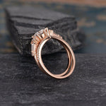 Load image into Gallery viewer, 1.0CT ANTIQUE ROSE GOLD BAGUETTE CUT SIDE STONE MOISSANITE ENGAGEMENT RING CURVED SHAPED MATCHING BAND