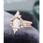 Load image into Gallery viewer, 1.25CT OVAL CURVED MARQUISE CUT MOISSANITE BRIDAL RING SET WITH MATCHING BAND