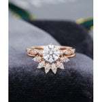 Load image into Gallery viewer, 1.30CT ROUND CUT ART DECO VINTAGE CURVED MOISSANITE ENGAGEMENT RING SET