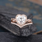 Load image into Gallery viewer, 1.50CT HEART CUT ROSE GOLD HALO DIAMOND INFINITY WEDDING MOISSANITE ENGAGEMENT RING SET