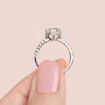 Load image into Gallery viewer, ARIA ROUND CUT MOISSANITE ENGAGEMENT RING