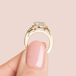 Load image into Gallery viewer, NOTA ROUND CUT MOISSANITE ENGAGEMENT RING