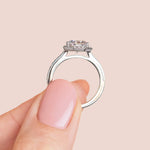 Load image into Gallery viewer, POET ROUND CUT MOISSANITE ENGAGEMENT RING
