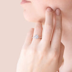 Load image into Gallery viewer, RIVA ROUND CUT MOISSANITE ENGAGEMENT RING