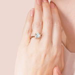 Load image into Gallery viewer, SOUL CLASSIC PRINCESS CUT MOISSANITE ENGAGEMENT RING