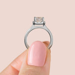 Load image into Gallery viewer, SOUL CLASSIC PRINCESS CUT MOISSANITE ENGAGEMENT RING