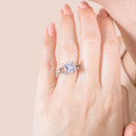 Load image into Gallery viewer, VARA PRINCESS CUT MOISSANITE ENGAGEMENT RING