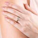 Load image into Gallery viewer, HARP OVAL CUT MOISSANITE ENGAGEMENT RING