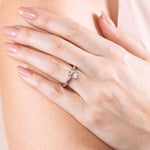 Load image into Gallery viewer, HARP OVAL CUT MOISSANITE ENGAGEMENT RING