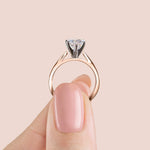 Load image into Gallery viewer, TRUE ROUND CUT MOISSANITE ENGAGEMENT RING