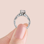 Load image into Gallery viewer, MAUD ROUND CUT MOISSANITE ENGAGEMENT RING