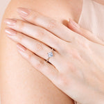 Load image into Gallery viewer, EAVE KITE PRINCESS CUT MOISSANITE ENGAGEMENT RING