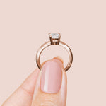 Load image into Gallery viewer, ROMA ROUND CUT MOISSANITE ENGAGEMENT RING