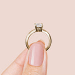 Load image into Gallery viewer, ROMA ROUND CUT MOISSANITE ENGAGEMENT RING