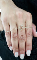 Load image into Gallery viewer, 14K GOLD DELICATE HEART BRACELET