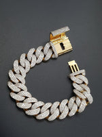 Load image into Gallery viewer, 18 MM VVS MOISSANITE DIAMOND CUBAN LINK HIP HOP MIAMI CUBAN ICED OUT BRACELET