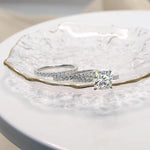 Load image into Gallery viewer, 1CT CUSHION CUT MOISSANITE WEDDING RING WITH TWO STACKING BAND