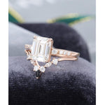 Load image into Gallery viewer, 2.50CT EMERALD CUT MARQUISE CUT VINTAGE ROSE GOLD MOISSANITE ENGAGEMENT RING WITH MATCHING BAND