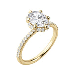 Load image into Gallery viewer, SORA OVAL CUT MOISSANITE ENGAGEMENT RING