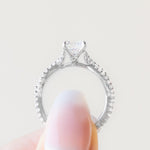 Load image into Gallery viewer, MORA BOLD ROUND CUT MOISSANITE ENGAGEMENT RING