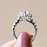 Load image into Gallery viewer, VAIL BOLD HEART CUT MOISSANITE ENGAGEMENT RING