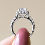 Load image into Gallery viewer, VAIL BOLD PRINCESS CUT MOISSANITE ENGAGEMENT RING