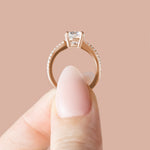 Load image into Gallery viewer, EAVE ACCENTED ROUND CUT MOISSANITE ENGAGEMENT RING