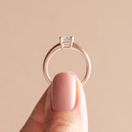 Load image into Gallery viewer, EAVE CLASSIC RADIANT CUT MOISSANITE ENGAGEMENT RING