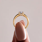 Load image into Gallery viewer, EAVE CLASSIC PEAR CUT MOISSANITE ENGAGEMENT RING