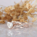 Load image into Gallery viewer, 6.50MM HEART SHAPE 1CT TWISTED BAND MOISSANITE BRIDAL WEDDING RING SET