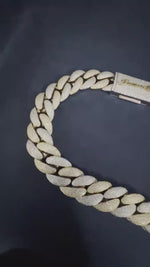 Load image into Gallery viewer, yellow gold cuban link chain