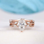 Load image into Gallery viewer, 6X9MM PEAR CUT TWIST MOISSANITE WEDDING RING SET