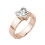 Load image into Gallery viewer, EAVE BOLD HEART CUT MOISSANITE ENGAGEMENT RING