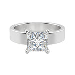 Load image into Gallery viewer, EAVE BOLD PRINCESS CUT MOISSANITE ENGAGEMENT RING
