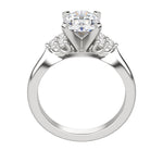 Load image into Gallery viewer, CALM OVAL CUT MOISSANITE ENGAGEMENT RING