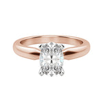 Load image into Gallery viewer, ISLE OVAL CUT MOISSANITE ENGAGEMENT RING