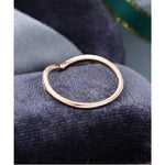 Load image into Gallery viewer, UNIQUE CURVED ROSE GOLD ROUND CUT CHEVRON STACKING BRIDAL MOISSANITE WEDDING BAND