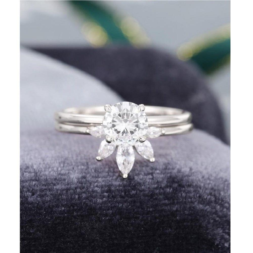 0.70CT ROUND CUT MOISSANITE ENGAGEMENT RING SET WITH MARQUISE SHAPE MATCHING BAND