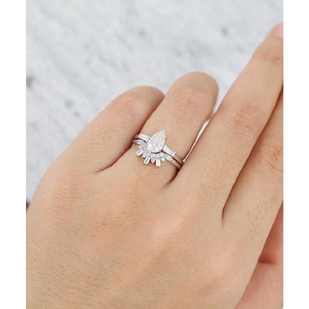 0.75 PEAR SHAPED WHITE GOLD DIAMOND BAGUETTE MOISSANITE ENGAGEMENT RING SET