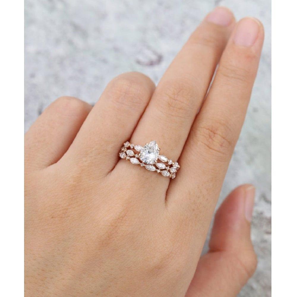 0.75CT PEAR CUT ROSE GOLD VINTAGE HALF ETERNITY WEDDING BAND MOISSANITE ENGAGEMENT RING