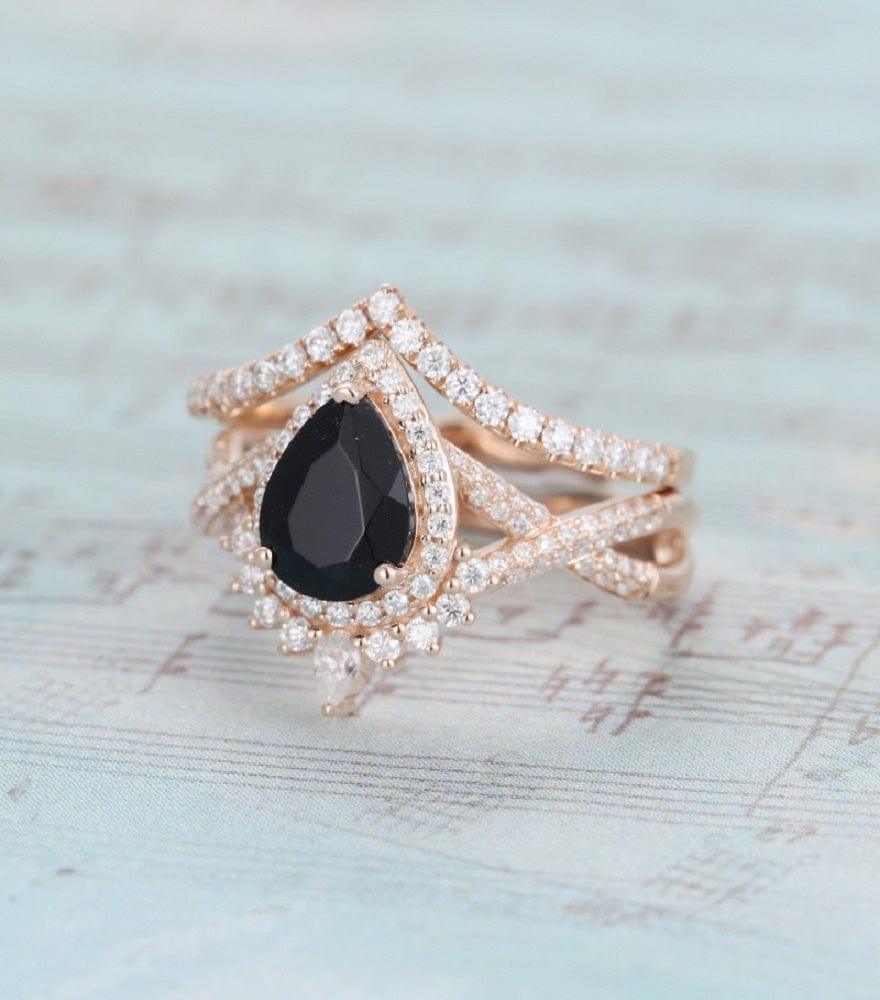 1.00CT PEAR SHAPED UNIQUE ROSE GOLD CURVED BAND BLACK MOISSANITE ENGAGEMENT RING