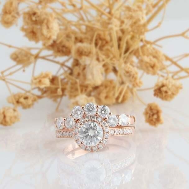 1.00CT ROUND CUT HALO 14K ROSE GOLD WEDDING ENGAGEMENT MOISSANITE BRIDAL SET