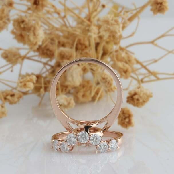 1.00CT ROUND CUT HALO 14K ROSE GOLD WEDDING ENGAGEMENT MOISSANITE BRIDAL SET